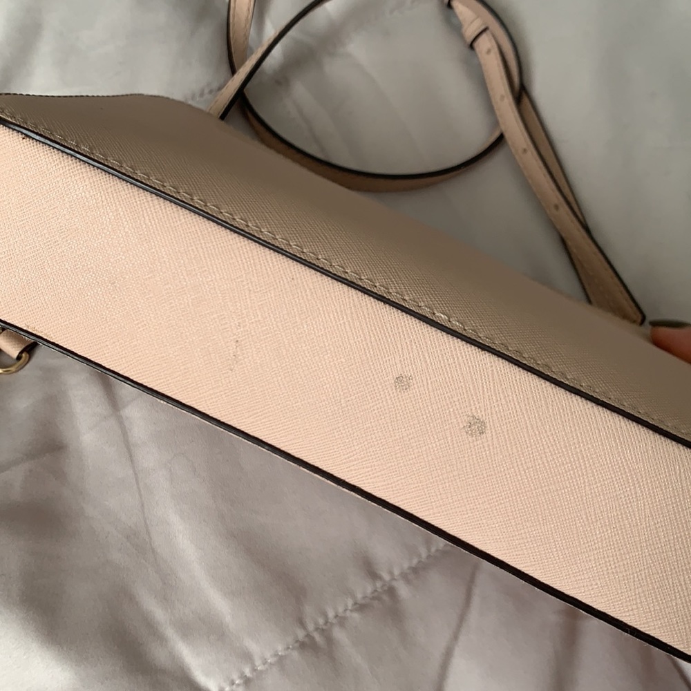 Michael Kors Jet Set Crossbody - Picture 10 of 12